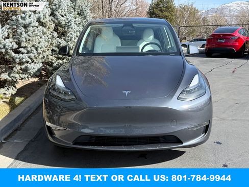 Used 2023 Tesla Model Y Long Range AWD/4WD image 2