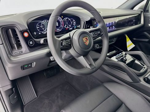 New 2026 Porsche Cayenne AWD/4WD image 4