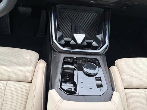 New 2026 BMW X3 xDrive30i w/ Convenience Package AWD/4WD image 11