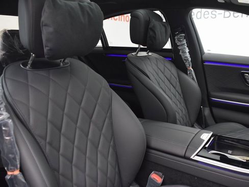 New 2026 Mercedes-Benz S 580 4MATIC Sedan image 16
