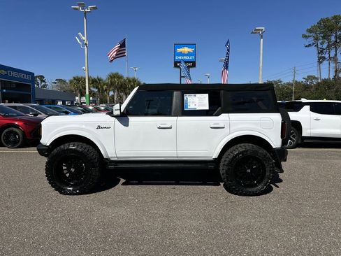 Used 2022 Ford Bronco Outer Banks image 13