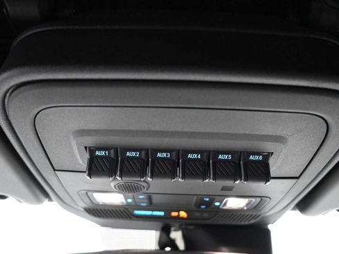 Used 2023 Ford Bronco Wildtrak AWD/4WD image 40
