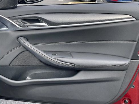 Used 2023 BMW 530i w/ M Sport Package image 25