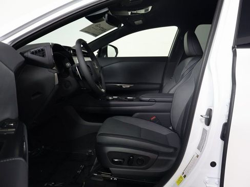 New 2026 Lexus RZ 350e image 5