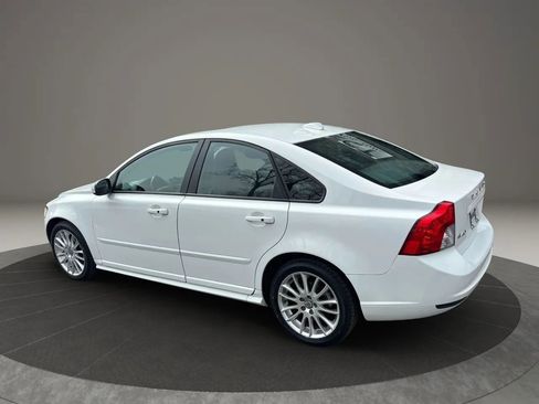 Used 2010 Volvo S40 2.4i FWD image 12