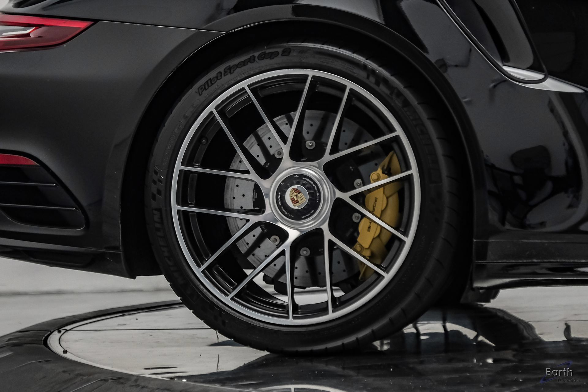 Used 2019 Porsche 911 Turbo S AWD/4WD image 98