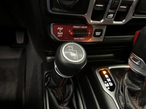 Used 2020 Jeep Wrangler Unlimited Rubicon image 16