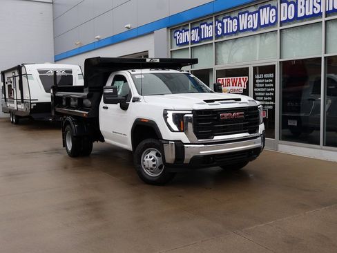 New 2026 GMC Sierra 3500 Pro w/ Convenience Package image 29