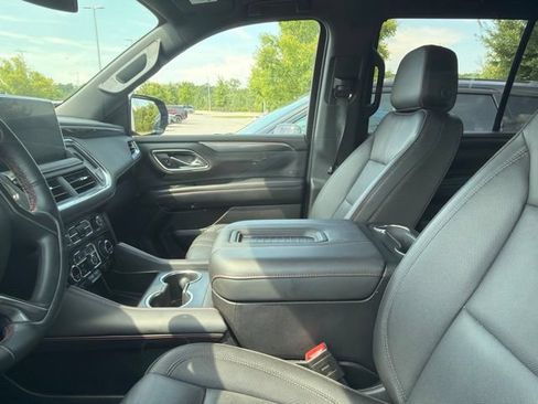 Used 2024 Chevrolet Tahoe RST w/ Luxury Package AWD/4WD image 12