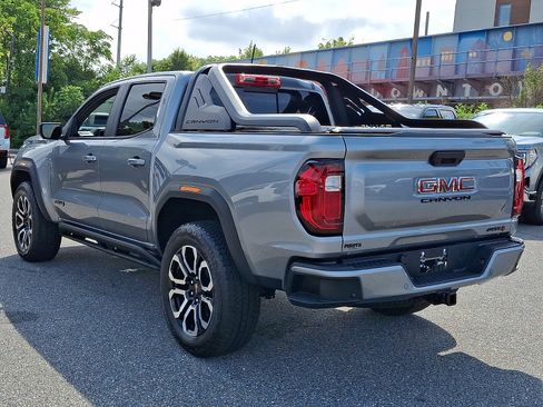 Certified 2025 GMC Canyon AT4 w/ Nightfall Edition AWD/4WD image 4