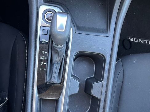 Used 2024 Nissan Sentra SV image 24