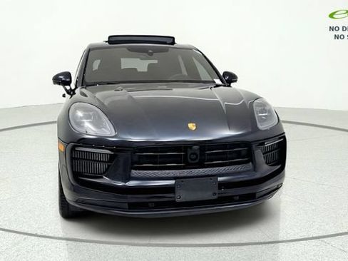 Used 2024 Porsche Macan S AWD/4WD image 2