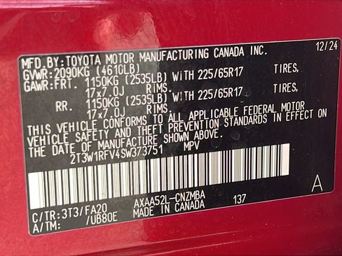 Used 2025 Toyota RAV4 XLE FWD image 22