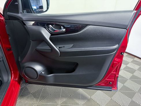 Used 2022 Nissan Rogue Sport SL w/ Premium Package image 49