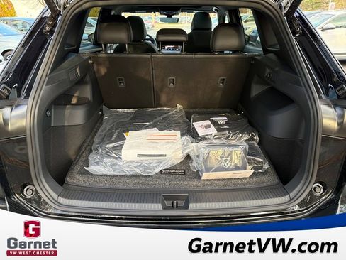 New 2026 Volkswagen Tiguan SE R-Line image 16