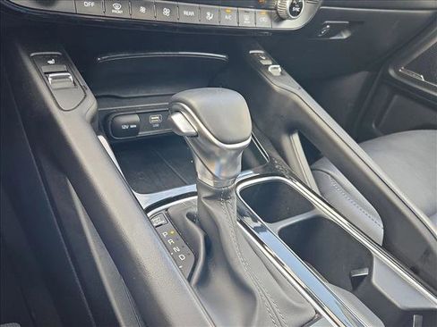 Used 2025 Kia Telluride S FWD image 11