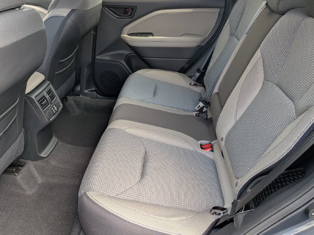 Used 2025 Subaru Forester Premium AWD/4WD image 34