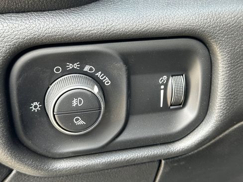 New 2025 RAM 2500 Tradesman image 19