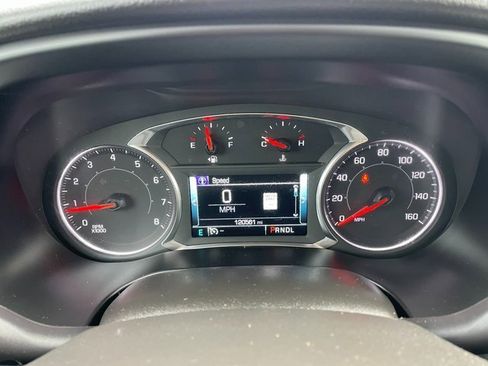 Used 2019 GMC Acadia SLT image 17