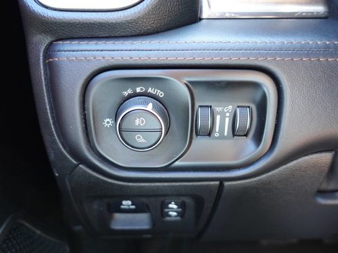 Used 2022 RAM 1500 Limited w/ Body-Colour Bumper Group AWD/4WD image 59