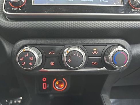 Used 2024 Nissan Kicks S FWD image 29