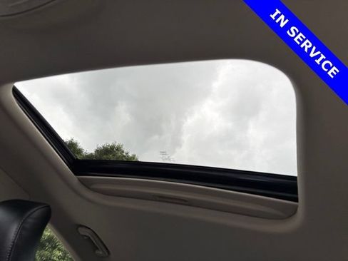 Used 2017 Ford Fusion Titanium FWD image 25