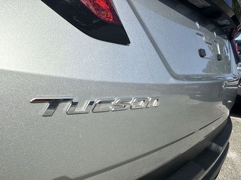 Used 2024 Hyundai Tucson SEL FWD image 11