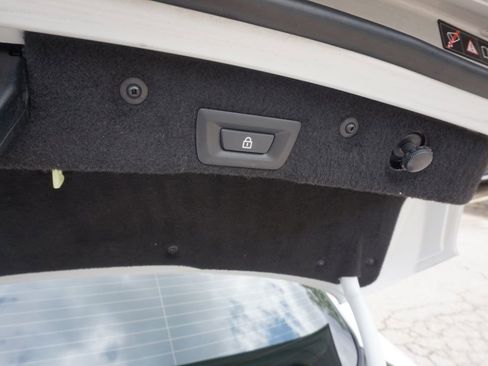 Used 2015 BMW 640i Gran Coupe image 27