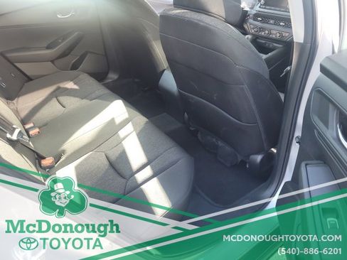 Used 2023 Honda Accord EX image 18