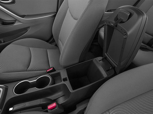 Used 2014 Hyundai Elantra SE FWD image 20
