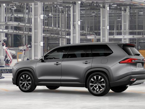 New 2026 Toyota Grand Highlander AWD Hybrid image 5