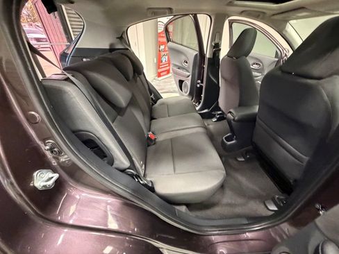 Used 2022 Honda HR-V EX image 46