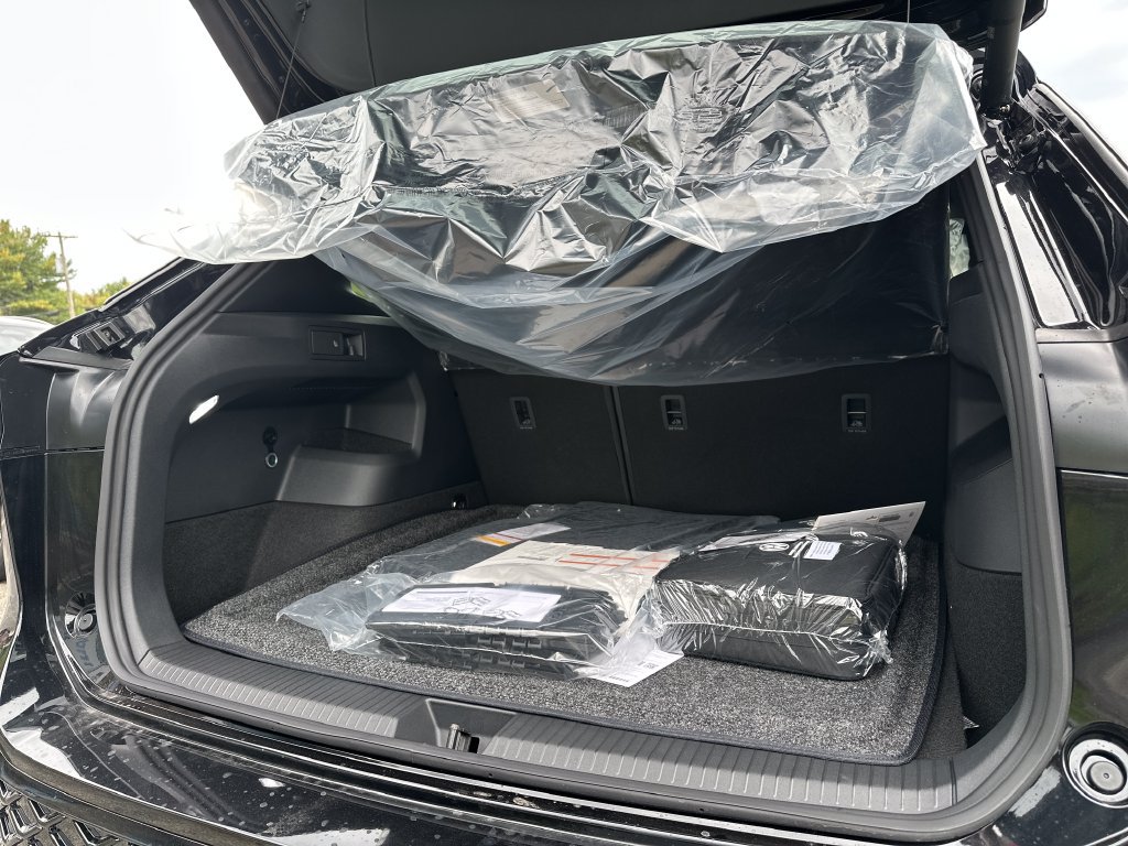 New 2026 Volkswagen Tiguan SE R-Line AWD/4WD image 19