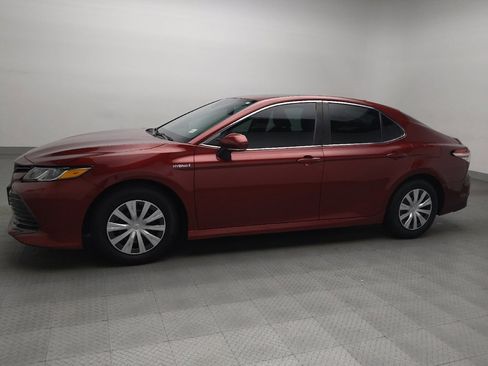 Used 2019 Toyota Camry LE w/ Sunroof Package image 2