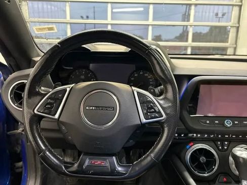 Used 2018 Chevrolet Camaro SS RWD image 22