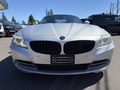 Used 2009 BMW Z4 sDrive35i RWD image 15
