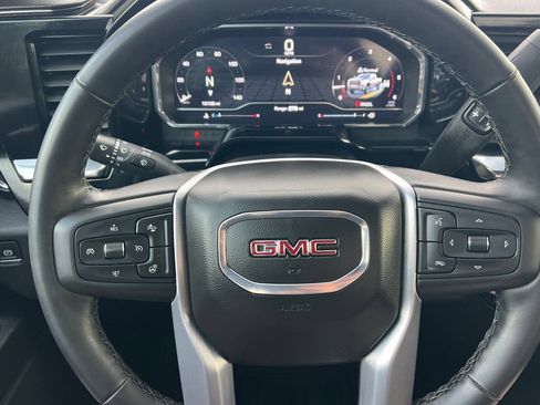 Used 2025 GMC Sierra 2500 SLE w/ SLE Value Package; AWD/4WD image 20