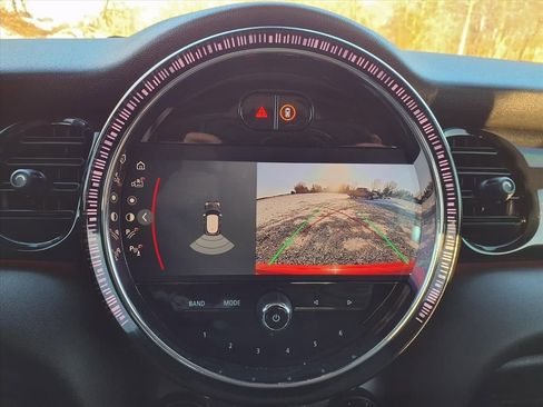 Used 2023 MINI Cooper S image 6