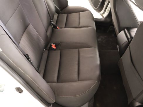 Used 2024 Nissan Altima 2.5 SV FWD image 13