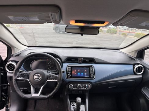 Used 2025 Nissan Versa SV FWD image 26
