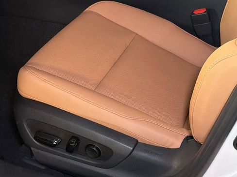 Used 2025 Lexus UX 300h AWD w/ Accessory Package (Z1) image 28