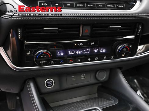 Used 2023 Nissan Rogue SL w/ SL Premium Package AWD/4WD image 19