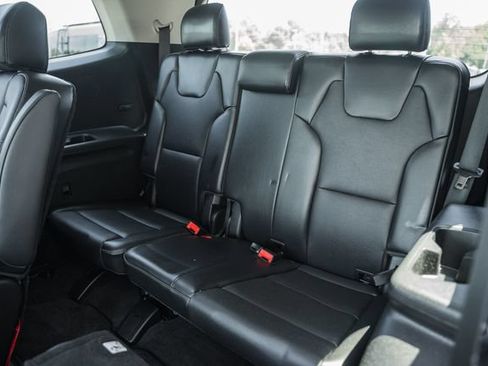 Used 2024 Kia Telluride S AWD/4WD image 37