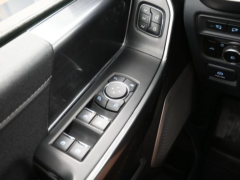 Used 2023 Ford F150 Lariat w/ Equipment Group 502A High AWD/4WD image 25