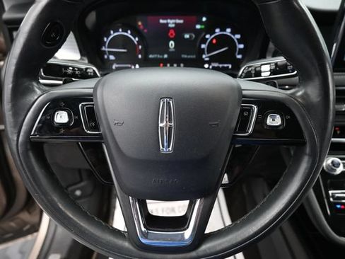 Used 2021 Lincoln Corsair AWD w/ Equipment Group 101A image 19
