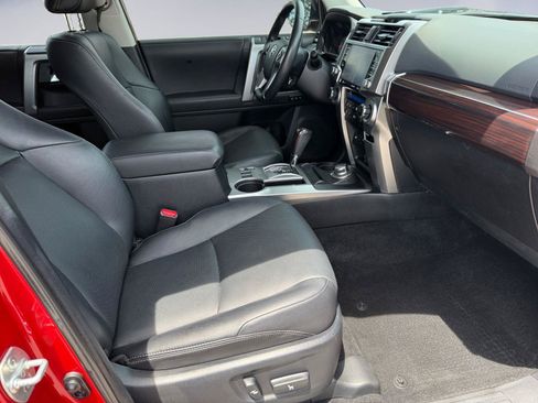 Used 2023 Toyota 4Runner Limited AWD/4WD image 19