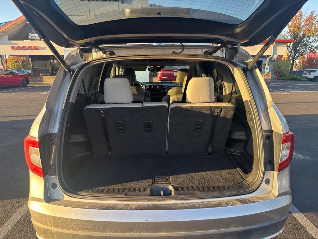Used 2019 Honda Pilot Touring image 10