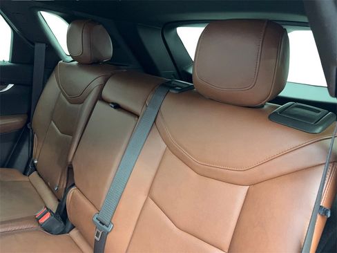 Used 2021 Cadillac XT5 Premium Luxury image 34