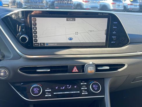 Used 2023 Hyundai Sonata SEL w/ Convenience Package image 9