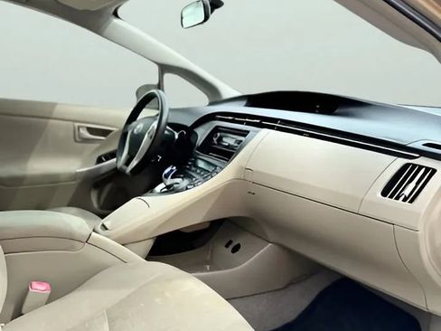 Used 2010 Toyota Prius FWD image 21